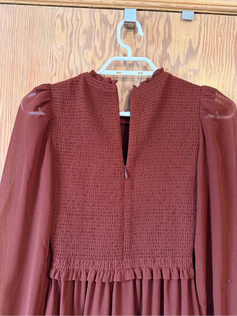 Aritzia Wilfred Long Sleeve Smocked Bodice Maxi Dress - Maroon - Picture 5 of 6